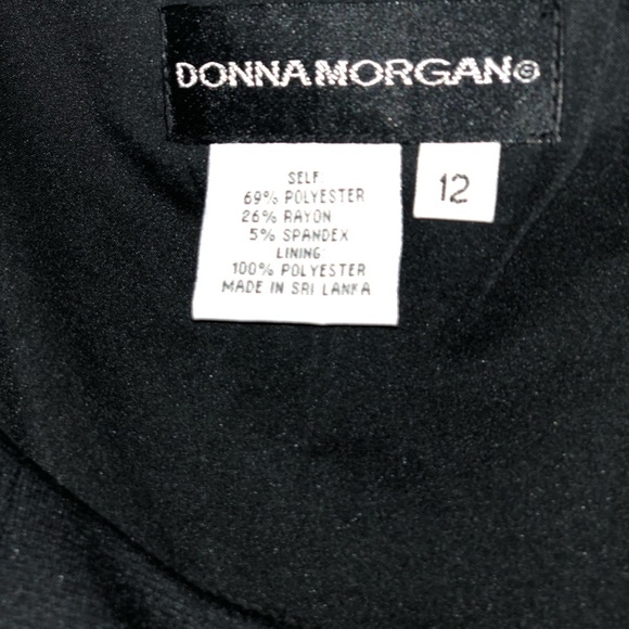 Little black dress - Picture 3 of 4